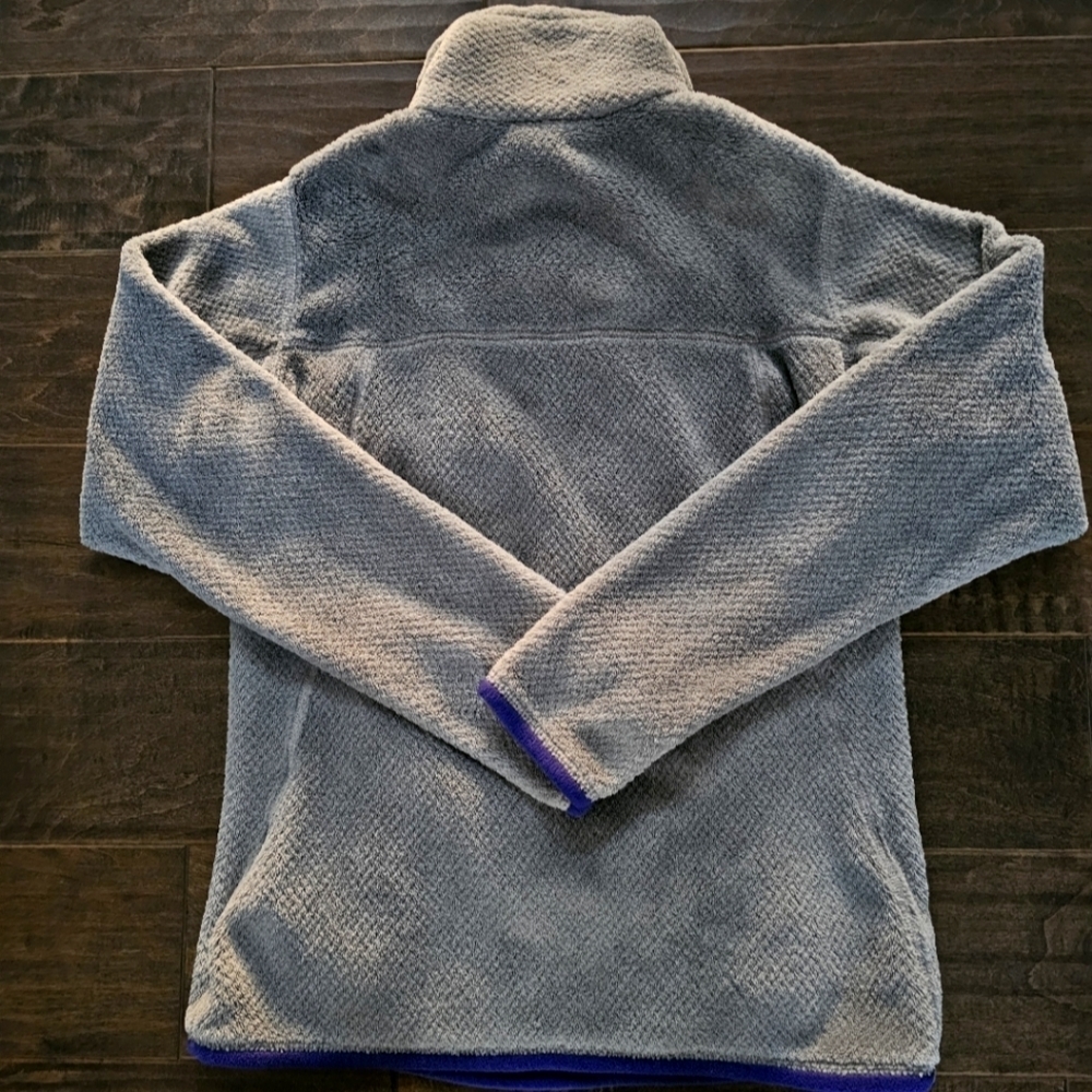 Patagonia Women's Pullover sz xs - Picture 5 of 6